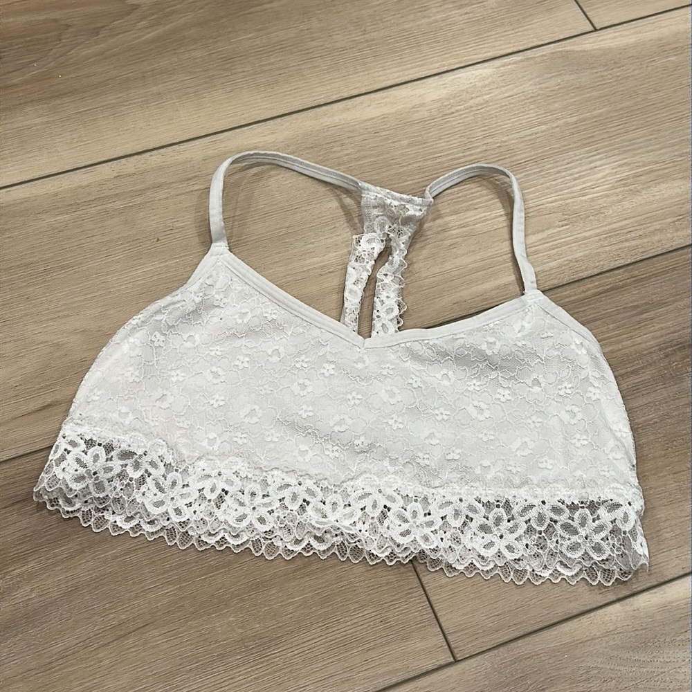 EUC White Stretch Lounge Bralette Sports Bra Girls Size 34 L Large Wonder Nation